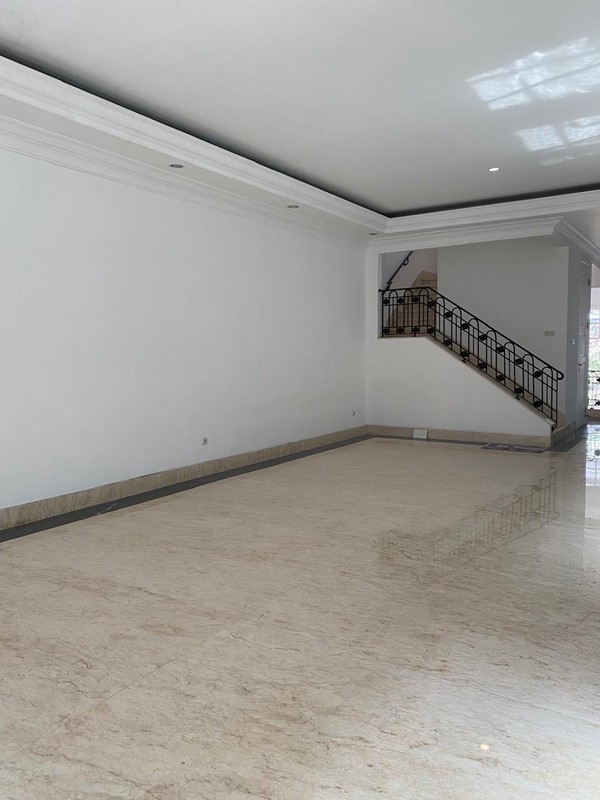 Disewakan Rumah Mewah Di Prapanca Jakarta Selatan