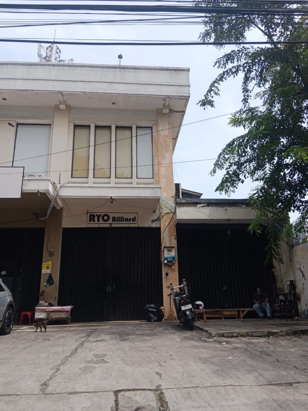 Ruko Pinggir Jalan Utama