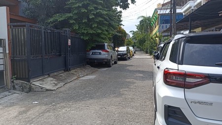 Rumah Sunter 1.5 Lantai