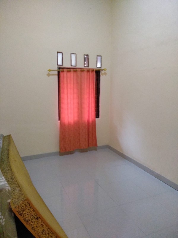 Rumah Sunter 1.5 Lantai