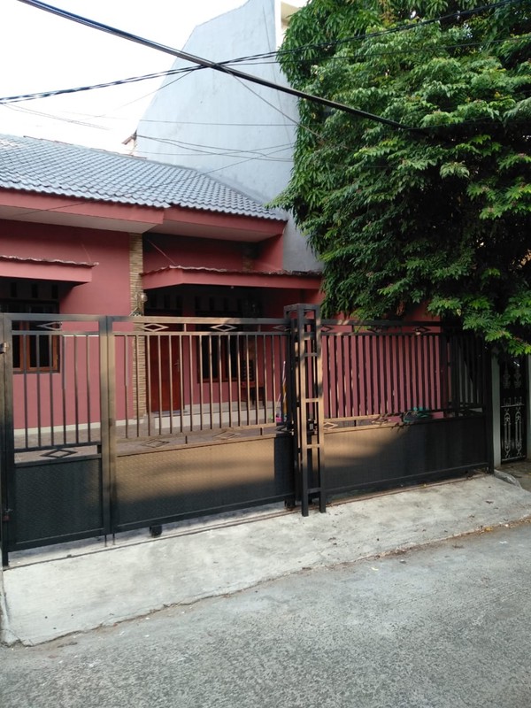 Rumah Sunter 1.5 Lantai