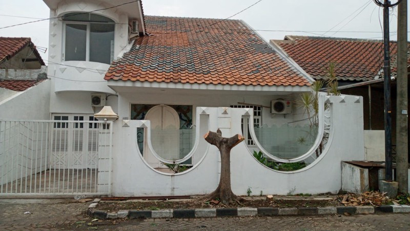 Rumah Dijual/Disewakan Babatan Pratama Wiyung Surabaya Selatan