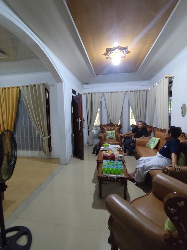 Rumah dan pavilion Jalan Joe M Kahfi 2 Ciganjur Jagakarsa Jakarta Selatan cocok untuk klinik praktik konseling