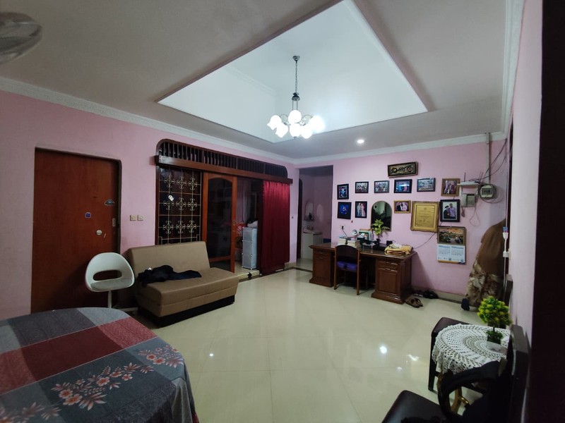 Rumah dan pavilion Jalan Joe M Kahfi 2 Ciganjur Jagakarsa Jakarta Selatan cocok untuk klinik praktik konseling