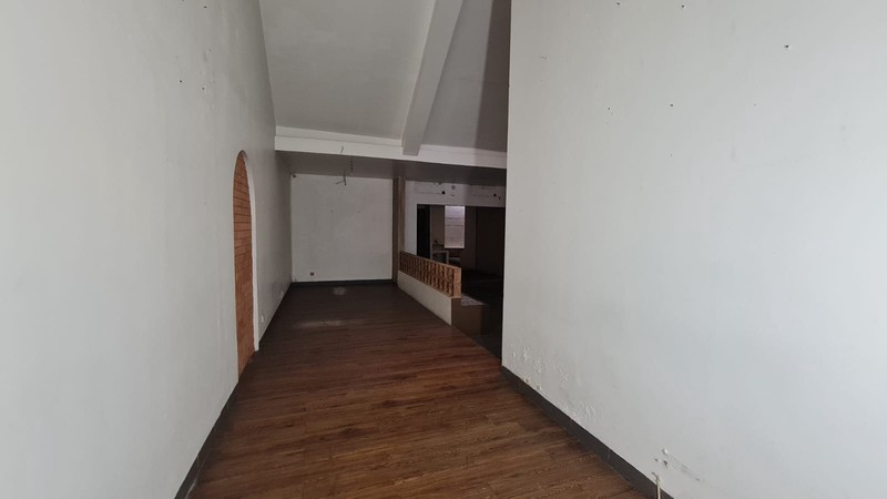 Rumah Komersil Dijual/Disewa Lokasi Strategis di Tebet Jaksel