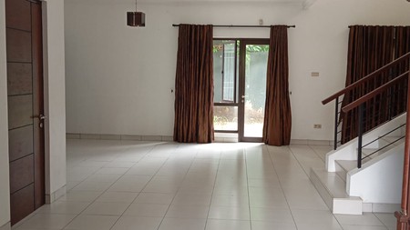 Rumah Luas Dua Lantai di Cluster Exclusive Premium Kota Wisata 