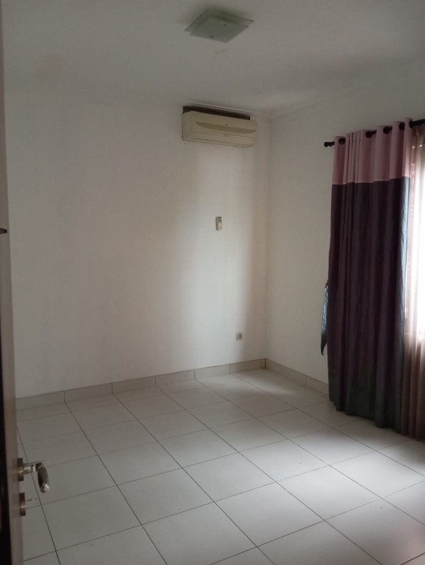 Rumah Luas Dua Lantai di Cluster Exclusive Premium Kota Wisata 