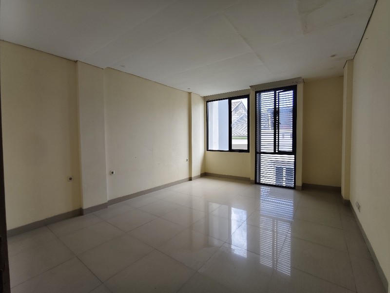 Rumah Baru di Glodok Pancoran Jakarta Barat Kota Dijual Cepat