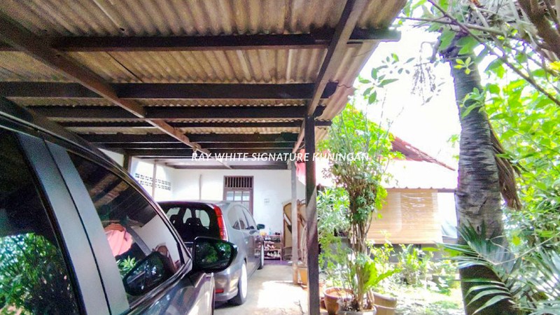 Dijual Rumah Hitung Tanah di Jl. KH. Mahmud IV, Pancoran