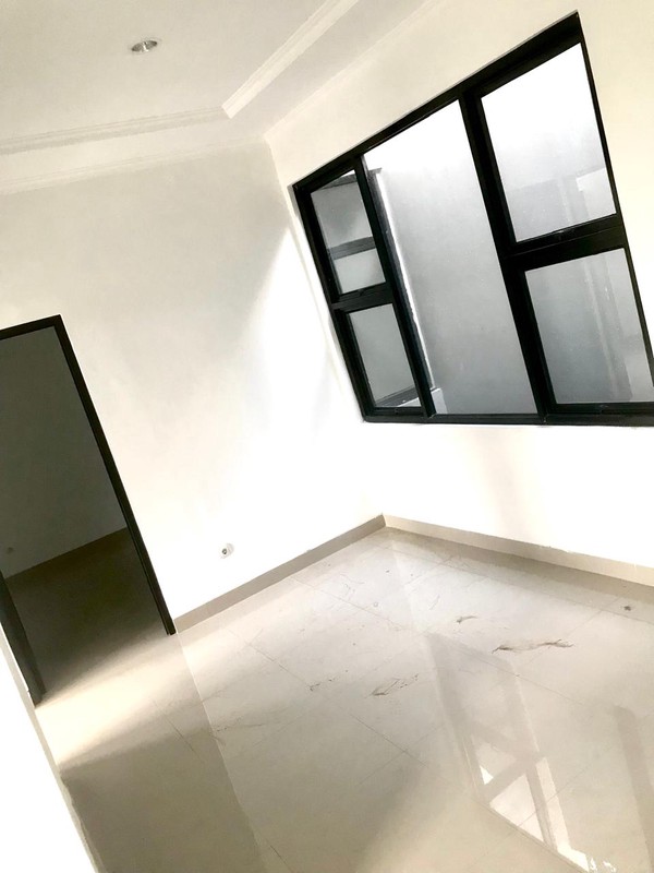 Rumah Baru Siap Huni Bintaro Paradiso 5 Menit Cluster Kuricang KRL Pondok Ranji 2 Lantai