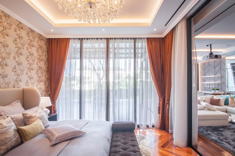 HIGH END HOUSE at NAVAPARK BSD CITY, jalan Boulevard, depan taman