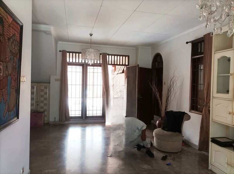 Flash Sale. Rumah besar & luas di Giri Loka 2, BSD