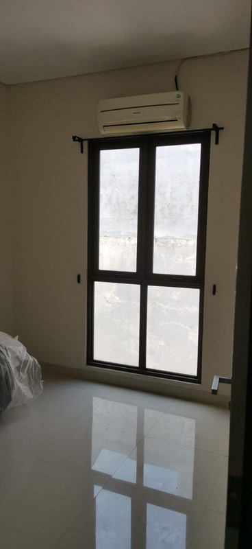 Flash Sale. Rumah modern Eminent Prestigia, BSD