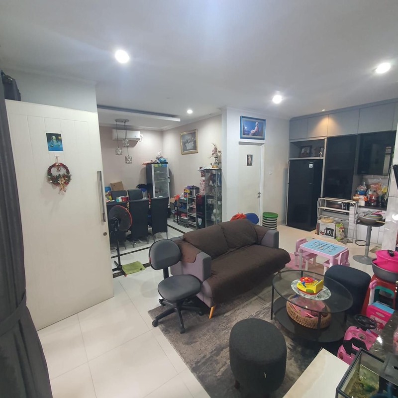 Atlanta Village, Gading Serpong. Rumah modern dekat mal SMS