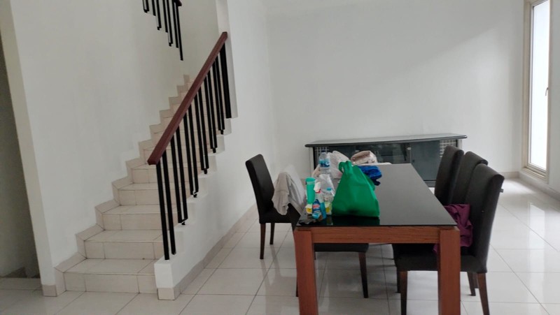 Sutera Renata Alba, Alam Sutera. Rumah mewah jarang ada. 