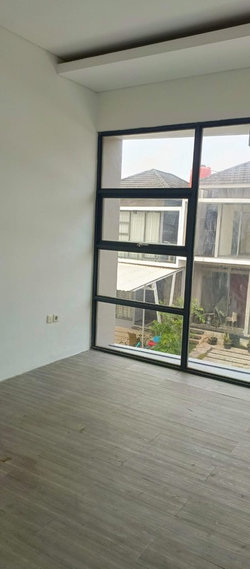 Rumah 2 Lantai Golden Park 2 Cisauk Tangerang