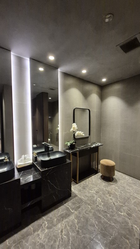 For Lease Commercial Property Cik Ditiro Menteng Jakpus