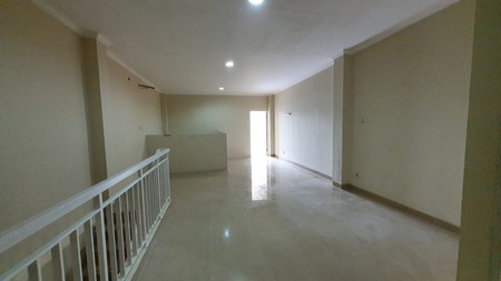 Ruko Cinere Disewa - Stategis dan Aman