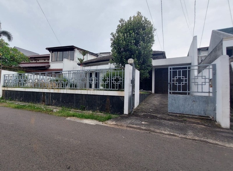 Rumah Luas Strategis, Lt.475, Area Jl Veteran Bintaro, Near Gatte Tol JORR