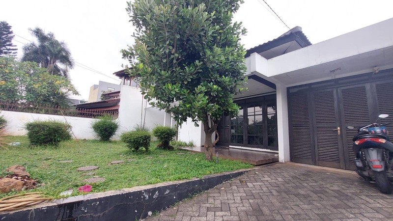 Rumah Luas Strategis, Lt.475, Area Jl Veteran Bintaro, Near Gatte Tol JORR