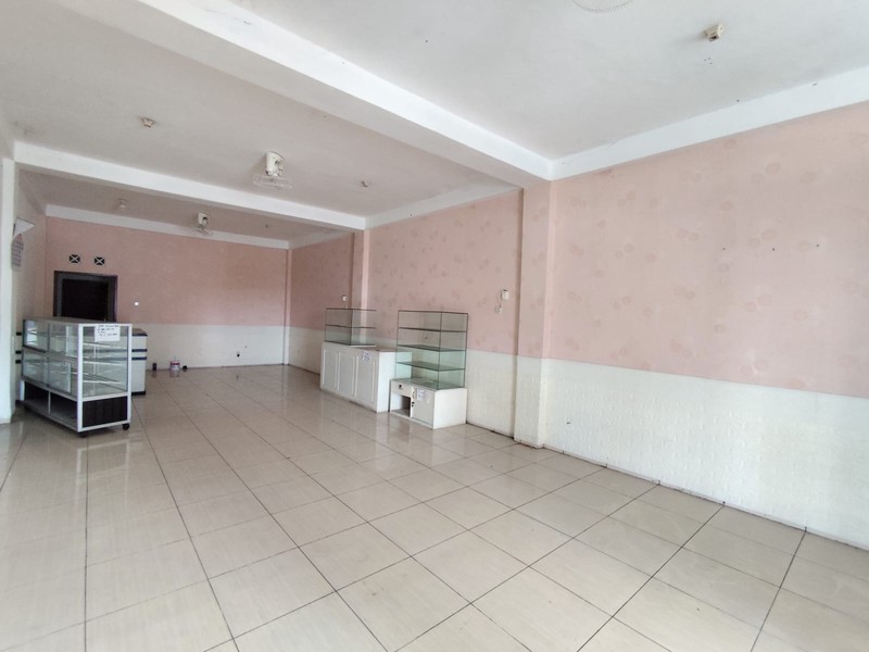 Disewakan Ruko Strategis 2 Lantai di Jl. Palagan Km 6.5 Cocok untuk Kantor & Usaha, Sariharjo, Ngaglik, Sleman