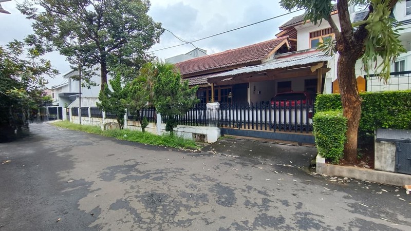 Dijual Rumah dihitung Tanah Kavling di MegaCinere - Strategis dan aman