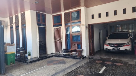 Di Jual Rumah 2 LT  Di Cinere  Siap Huni - Kondisi Bagus dan STRATEGI