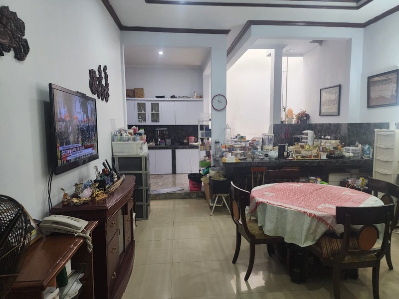 Di Jual Rumah 2 LT  Di Cinere  Siap Huni - Kondisi Bagus dan STRATEGI