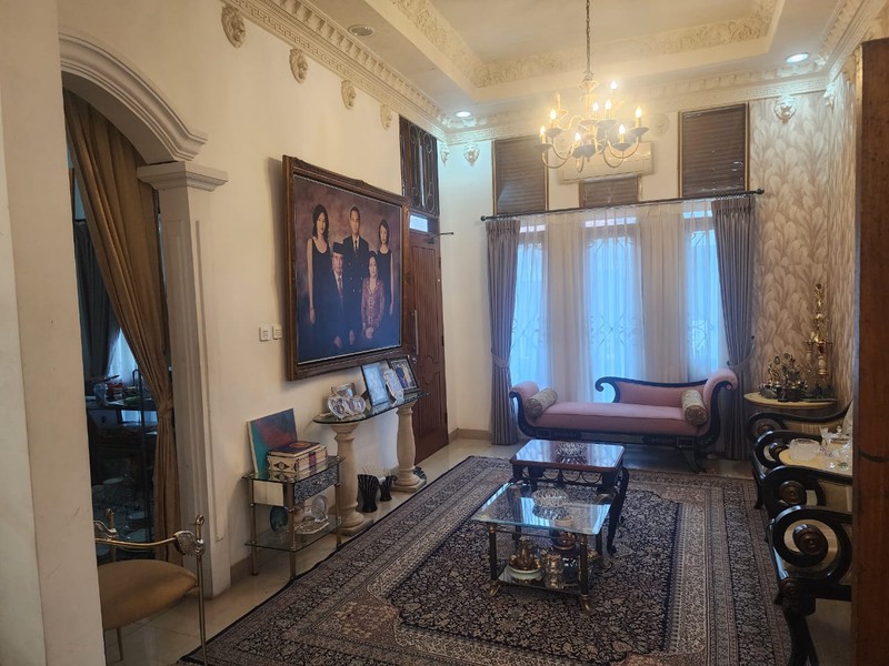 Di Jual Rumah 2 LT  Di Cinere  Siap Huni - Kondisi Bagus dan STRATEGI