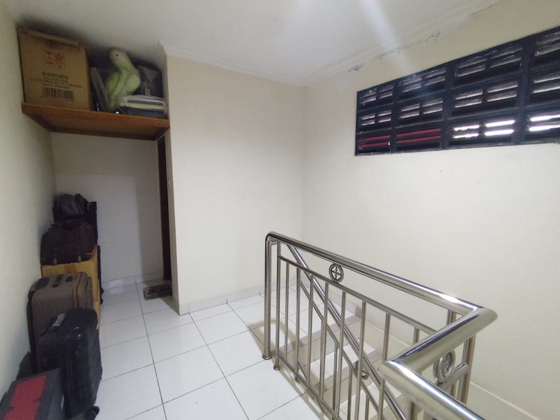 Rumah 2 Lantai Hadap Utara di Ngemplak, Sleman  Lingkungan Asri & Tenang, Wedomartani, Ngemplak, Sleman