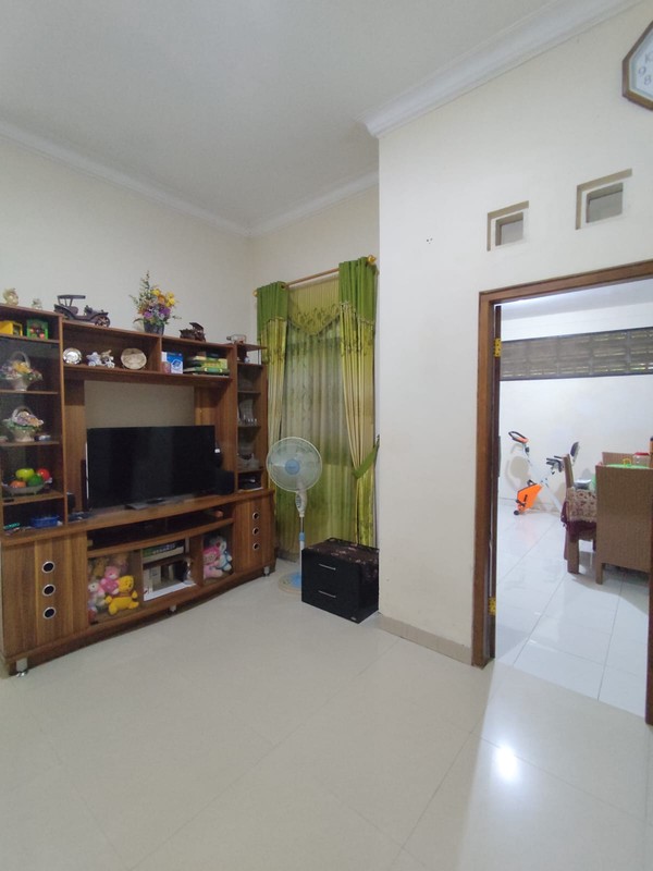 Rumah 2 Lantai Hadap Utara di Ngemplak, Sleman  Lingkungan Asri & Tenang, Wedomartani, Ngemplak, Sleman