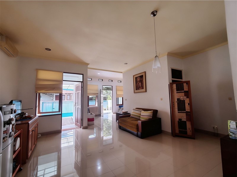 Di Jual Rumah 2 LT  Di Lebak Bulus  Siap Huni - Kondisi Bagus