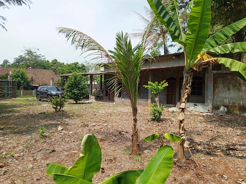 DIJUAL TANAH KOSONG TEPI JALAN RAYA  JONGGOL  SANGAT STRATEGIS