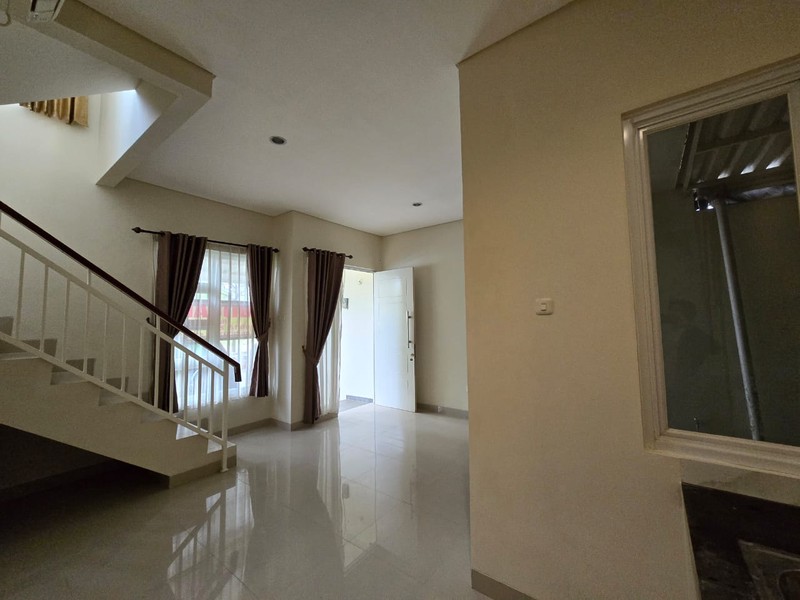 Rumah Minimalis di Cluster Pamulang, Tangerang Selatan