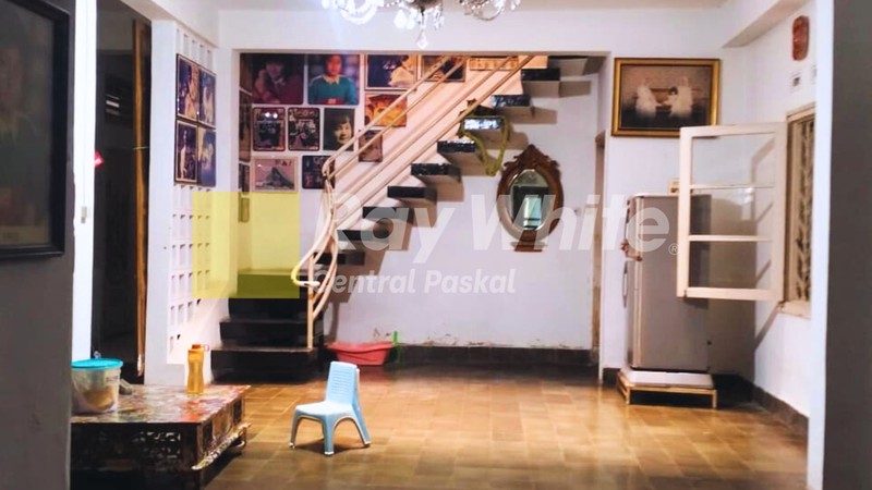 Rumah 2 Lantai di Talaga Bodas Bandung