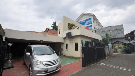 Rumah Kos Aktif di Kebon Jeruk Dijual di Bawah Harga Pasar, Investasi Langka