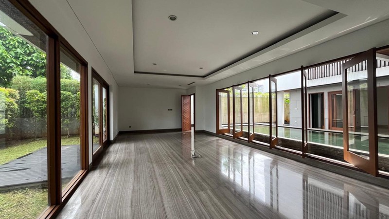 Rumah for Sale in Jakarta Selatan, DKI Jakarta Rumah Baru Modern Tropical Minimalis