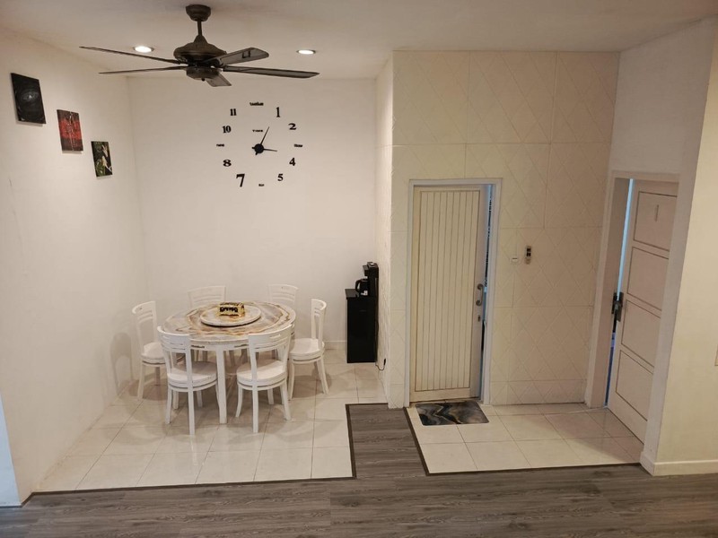 Rumah Kos Bagus Full Furnished Cocok Untuk Investasi di Bintaro.