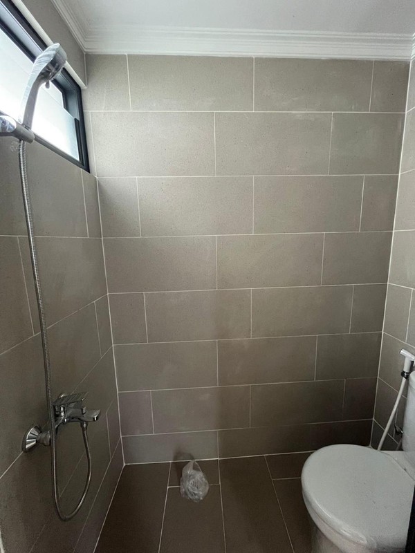 Rumah Attic 3 Lantai  Siap Huni Cluster Leonora di Kawasan Symphonia Gading Serpong