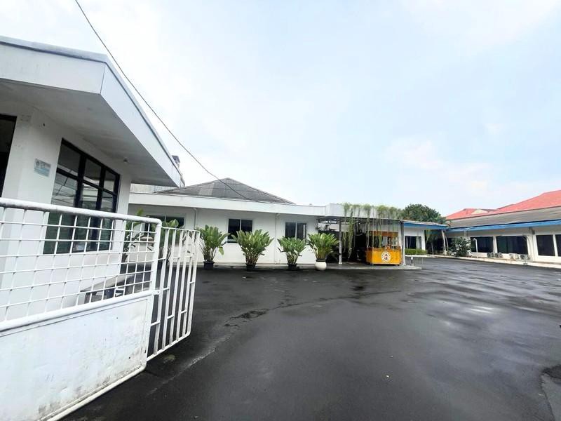 Bangunan Komersial di Tebet Raya dibawah harga NJOP cocok untuk Area Perkantoran, Mini Mall, Hotel, dan Sekolah