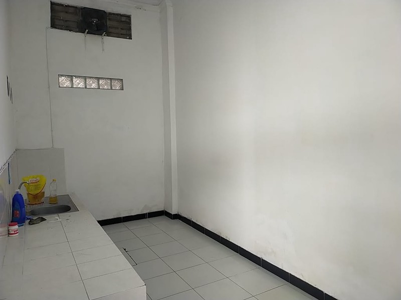 Peluang Bisnis Premium Sewa Ruang Usaha Strategis di Jl. Kaliurang KM 9 Sleman Luas & Fasilitas Lengkap