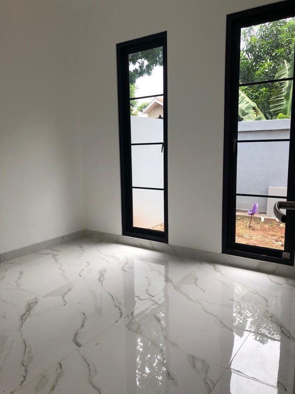 Rumah Bagus Di Champaca Residence Rempoa, Jakarta Selatan