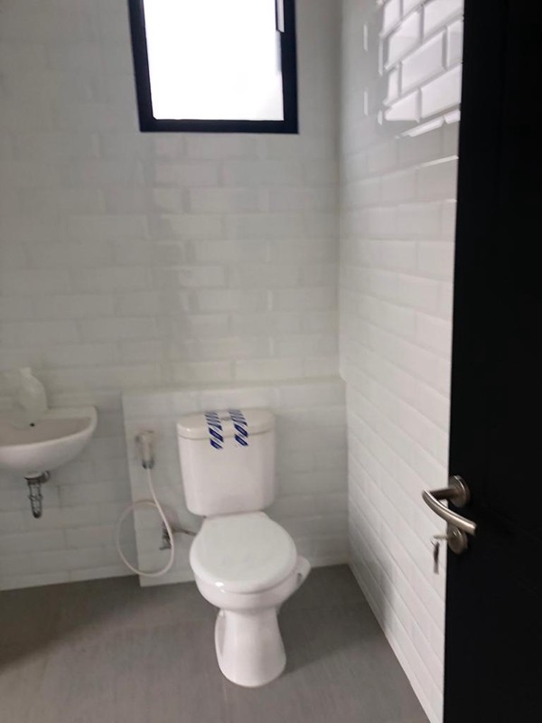 Rumah Bagus Di Champaca Residence Rempoa, Jakarta Selatan