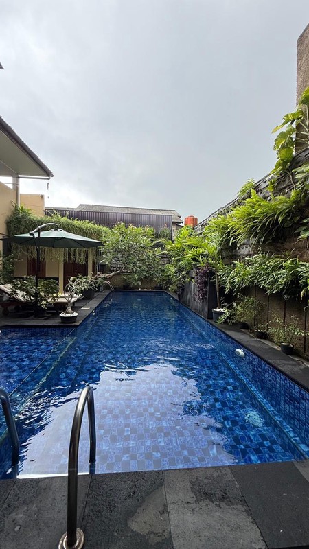 Rumah Mewah 2 Lantai Siap Huni Dengan Carport 3 Mobil, Water Heater, Di Kawasan Elit @Bintaro