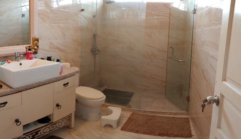 RUMAH BAGUS & LUAS DI PURI CINERE, CINERE DEPOK - DIJUAL CEPAT 