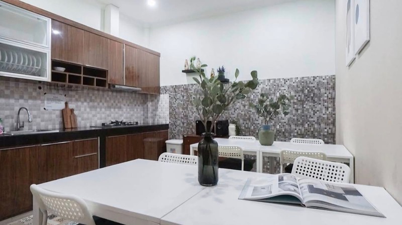 Kost Ekslusif Dengan Lokasi Strategis Dekat MRT, Bebas Banjir @Radio Dalam