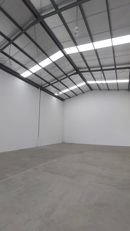 Gudang di Kawasan Pergudangan Eksklusif dan Modern, Limus Biz Estate