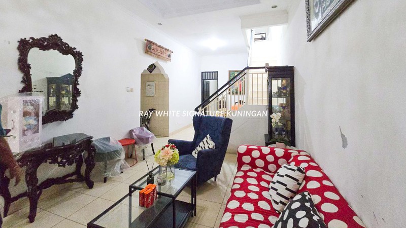 Dijual Rumah Di Bendungan Hilir Jakarta Selatan Cocok untuk Kos Bisa KPR