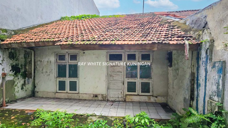 Dijual Rumah Di Bendungan Hilir Jakarta Pusat di Harga Hitung Tanah dan Cocok Untuk Rumah Kos