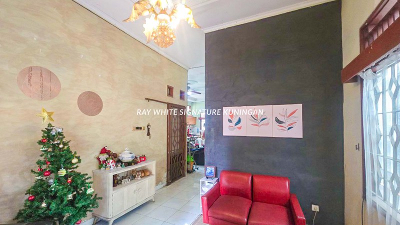 Dijual Rumah Di Guntur Kuningan Jakarta Selatan, Cocok dIbangun Kost, 